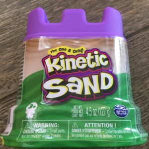 Arena Kinestesica forma de castillo 127 g colores variados