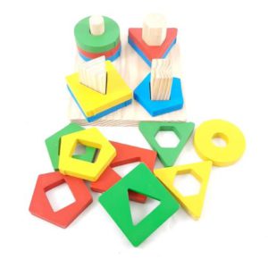 Juego de encastre cuadrado, con formas geométricas