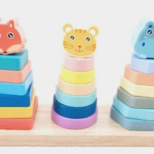 Torre de encastre de animales