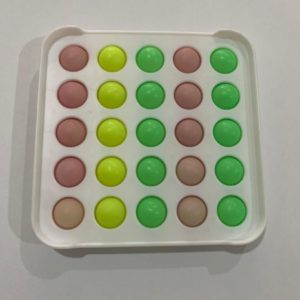 Pop-it cuadrado - sensorial antiestrés con base plastica rigida (T210186)