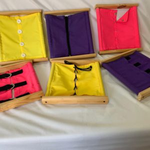 Set de 6 Bastidores de habilidades básicas Montessori (MA2010)