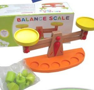 Balanza de Madera (DD1216)