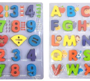 Tablero de Madera con encastre de letra y números 22 x 22 cm (DD1327)