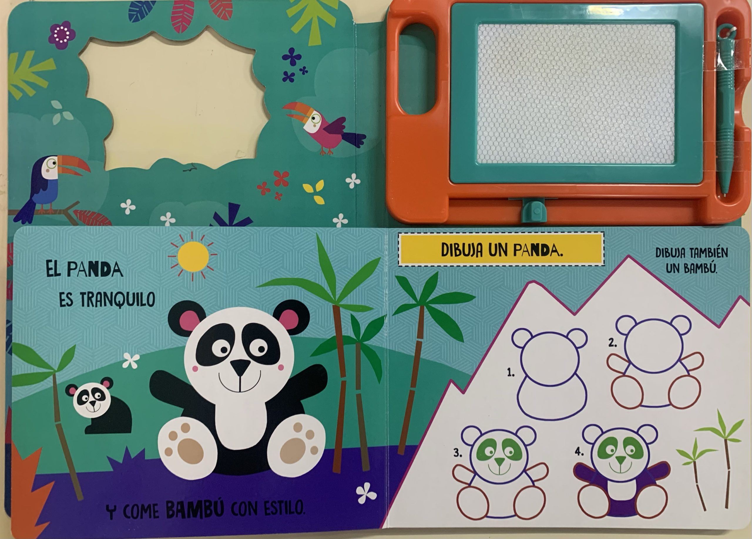 Dibujando en la selva (6796)