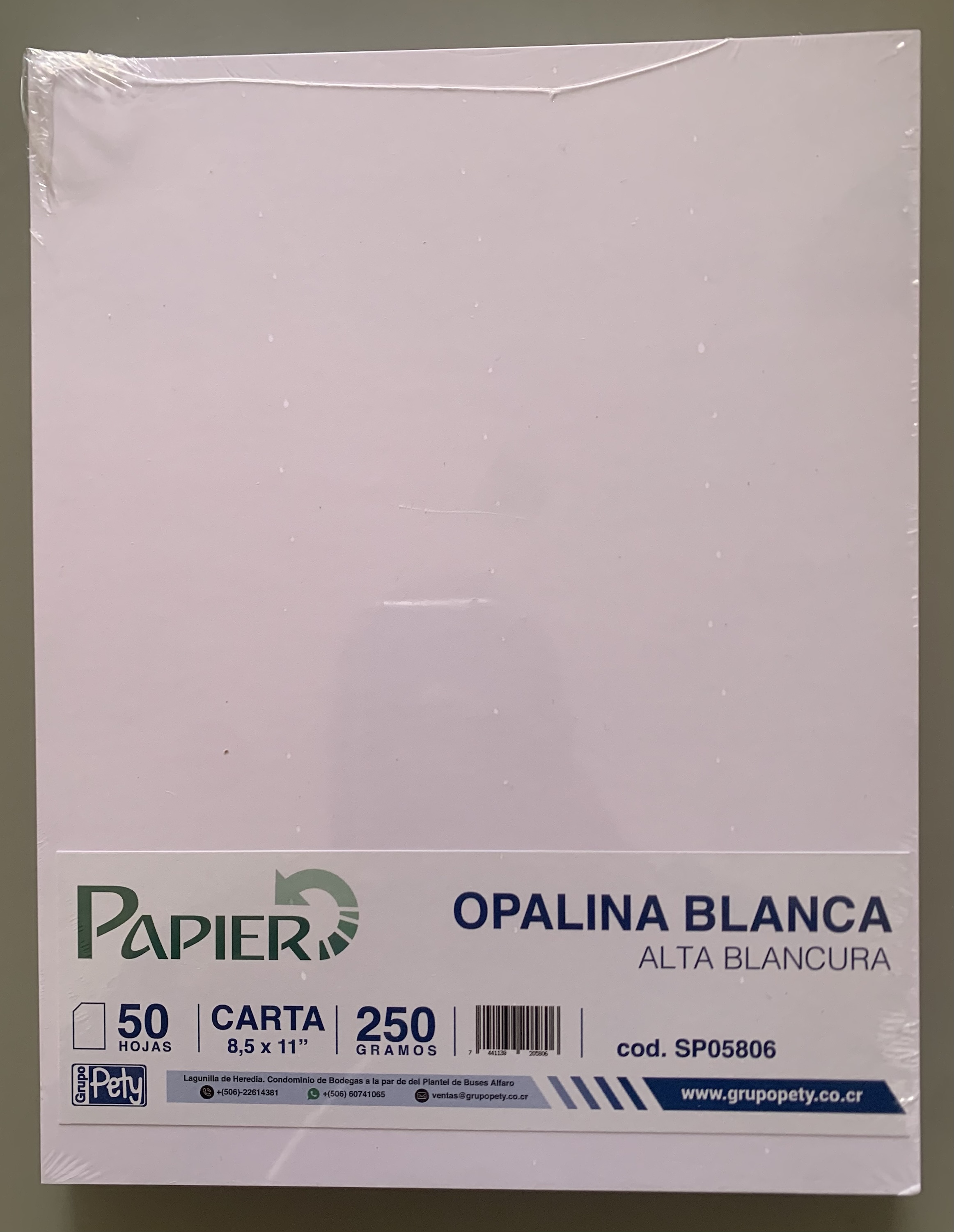 Opalina blanca tamaño carta 250g 50 hojas marca Papier (GM-SP05806)